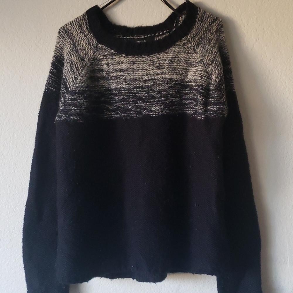 FOREVER21 Black Sweater